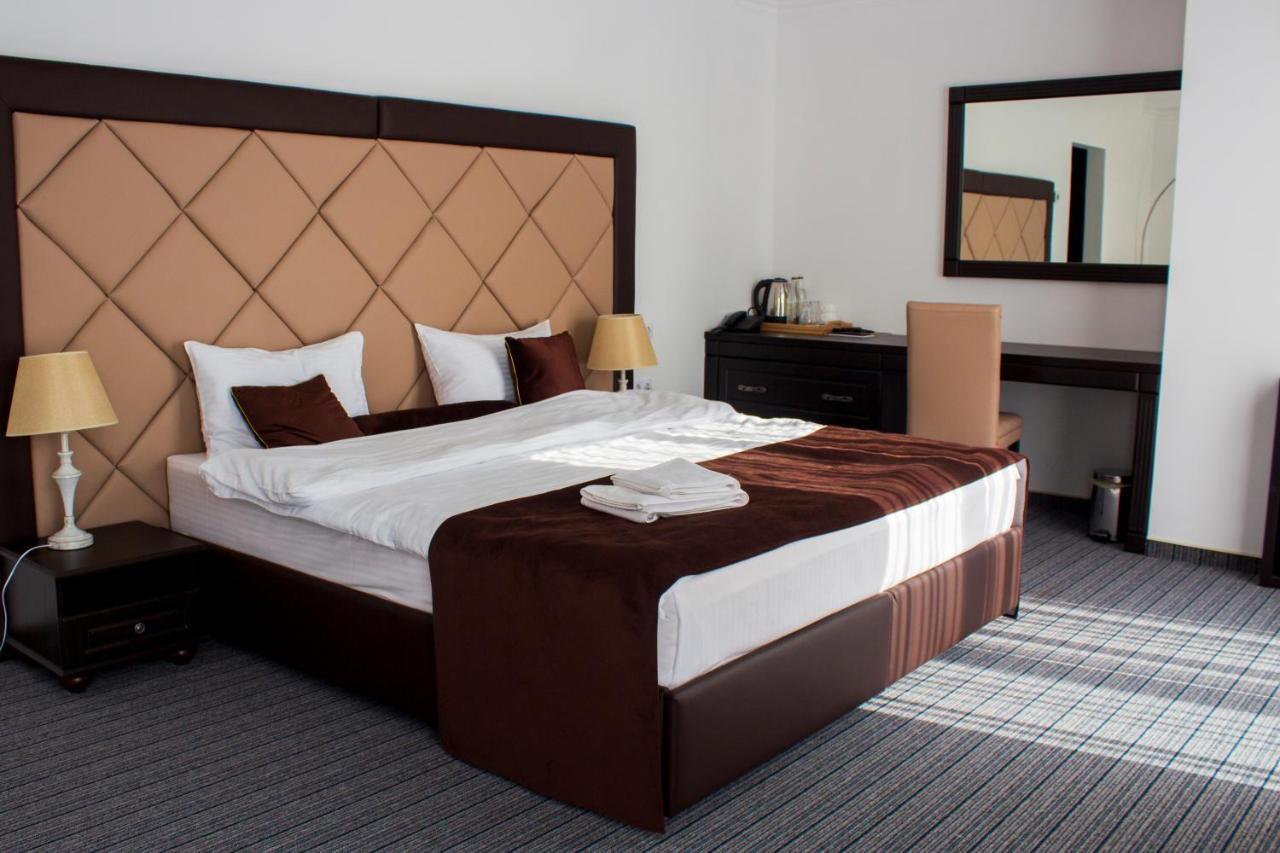 Bernardazzi Grand Hotel Chisinau Luaran gambar
