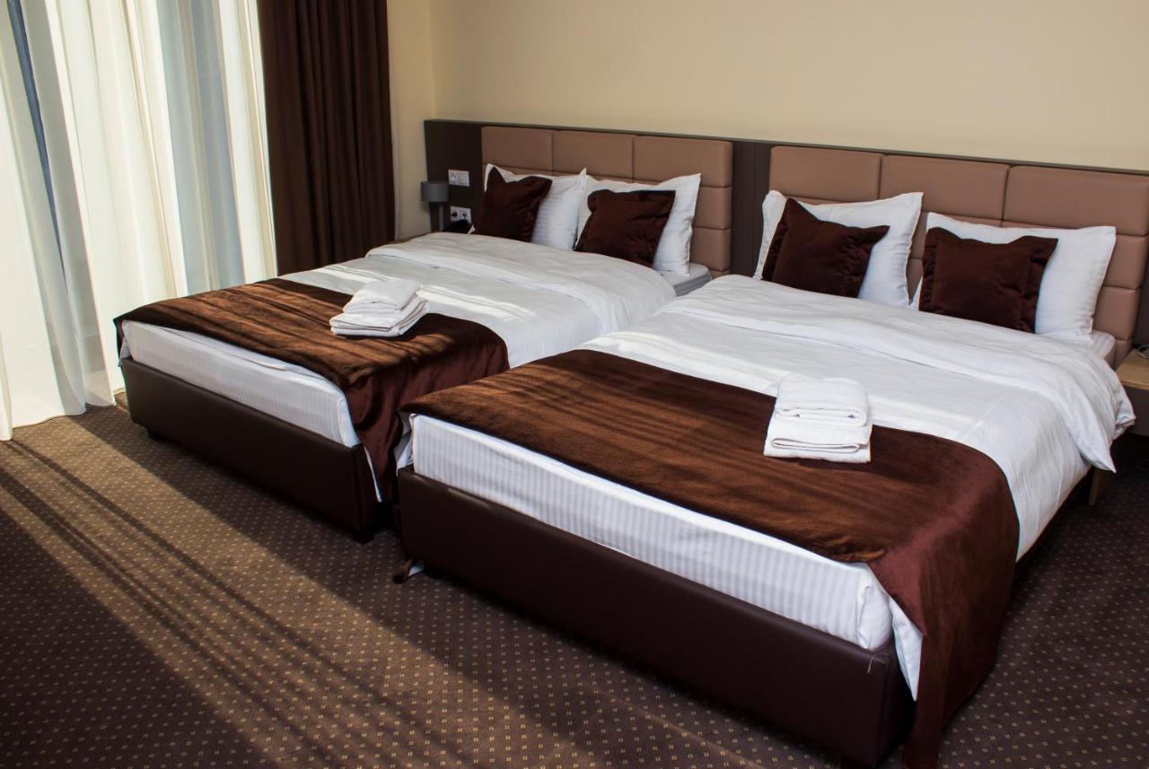 Bernardazzi Grand Hotel Chisinau Luaran gambar