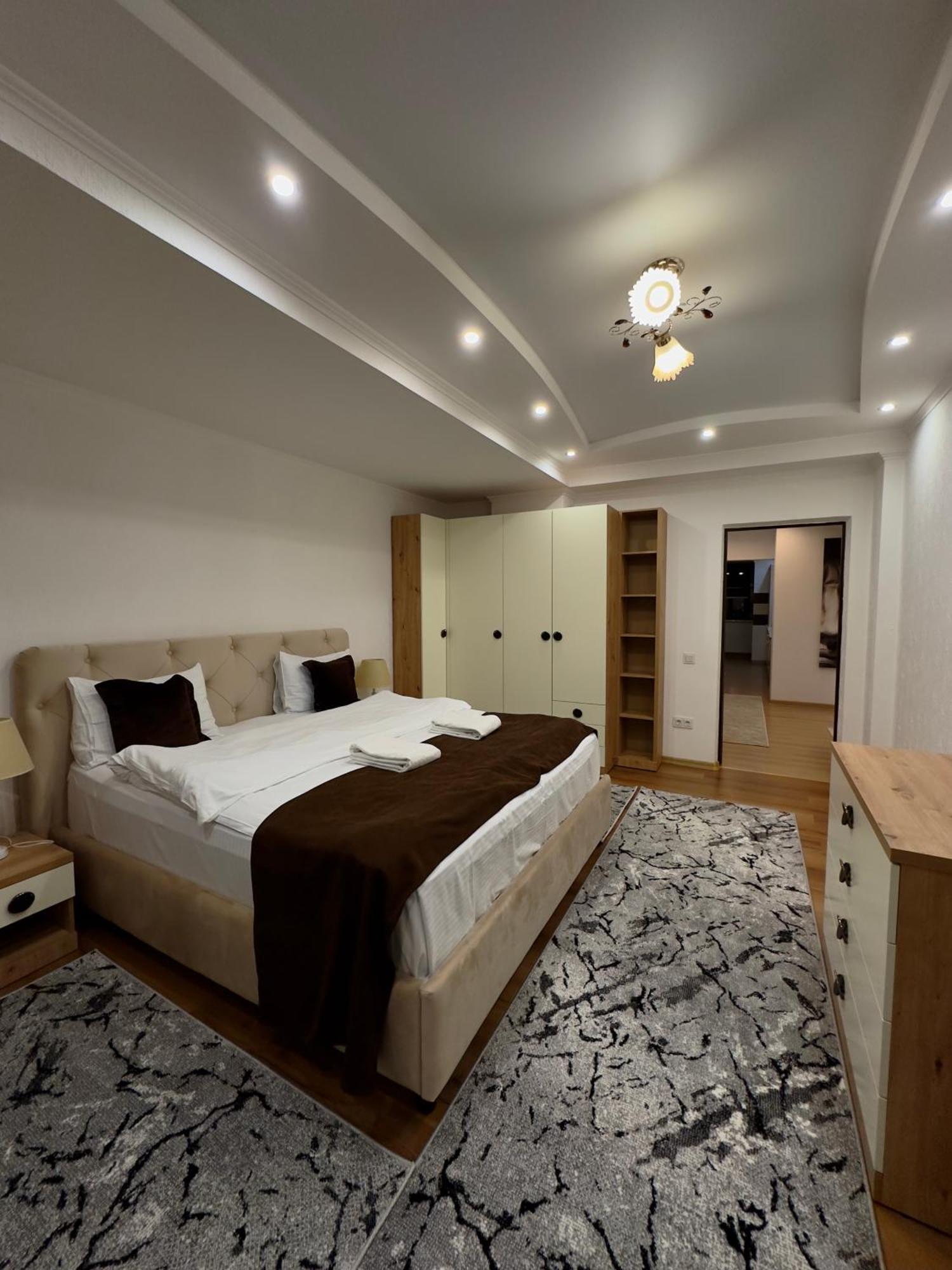 Bernardazzi Grand Hotel Chisinau Luaran gambar