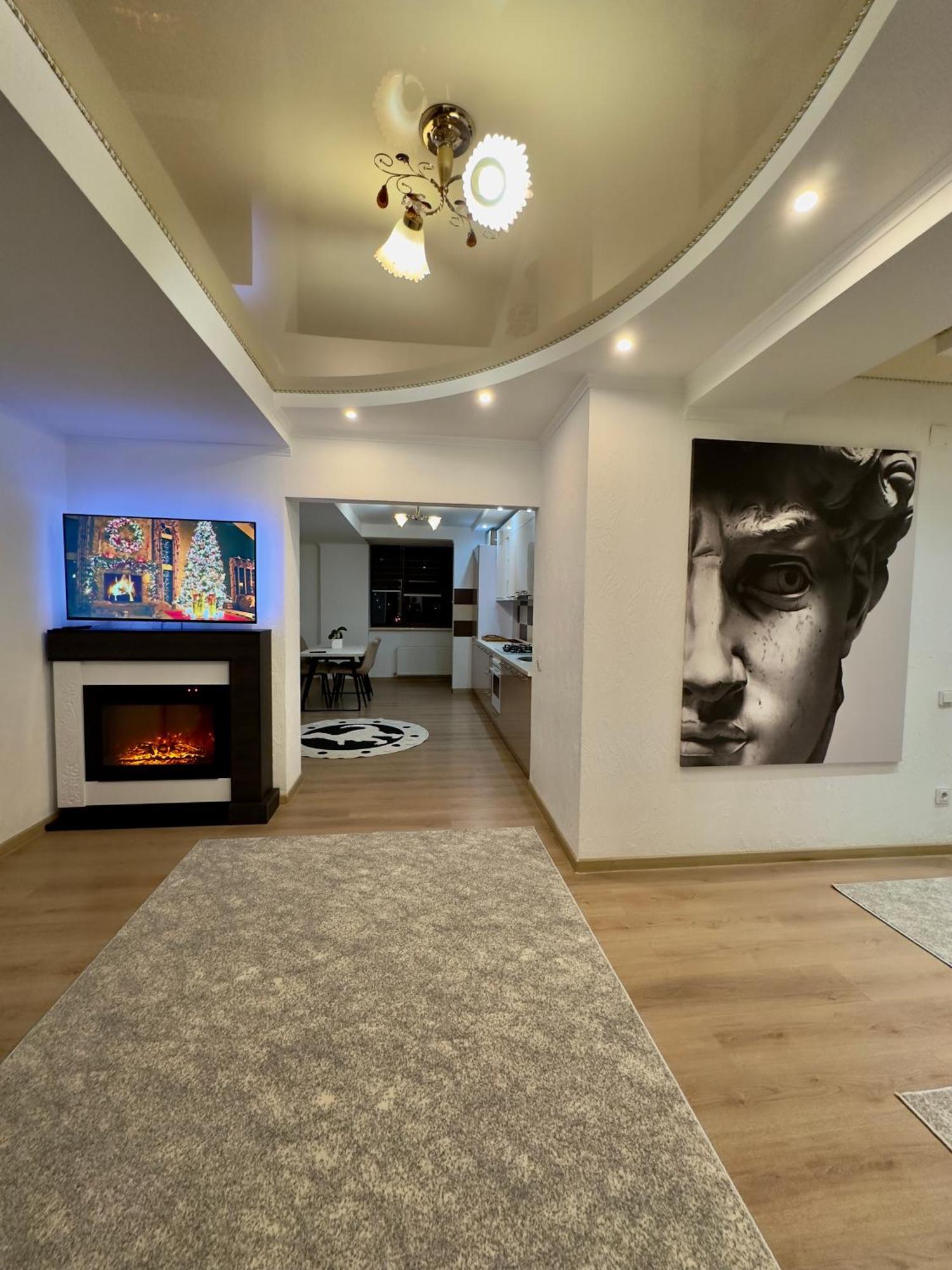 Bernardazzi Grand Hotel Chisinau Luaran gambar