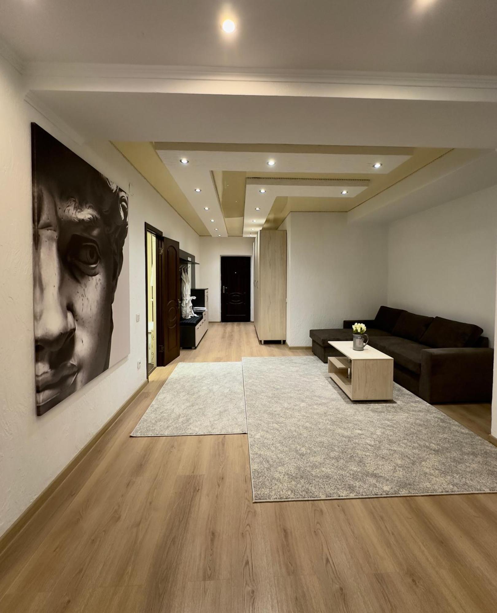 Bernardazzi Grand Hotel Chisinau Luaran gambar