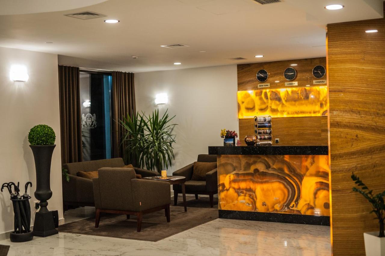 Bernardazzi Grand Hotel Chisinau Luaran gambar