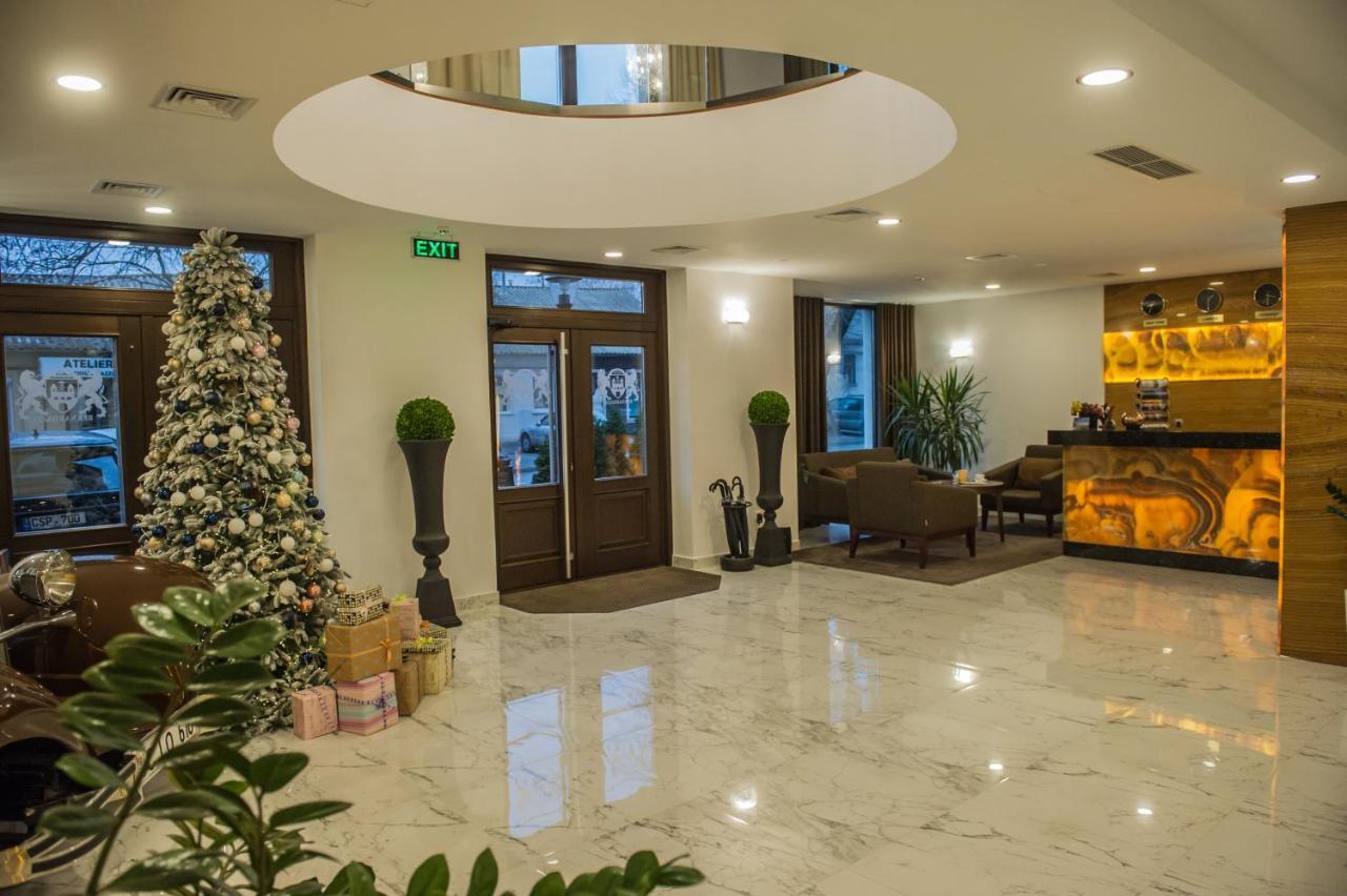 Bernardazzi Grand Hotel Chisinau Luaran gambar