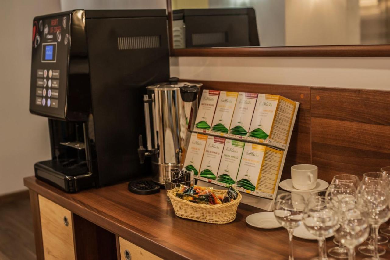 Bernardazzi Grand Hotel Chisinau Luaran gambar