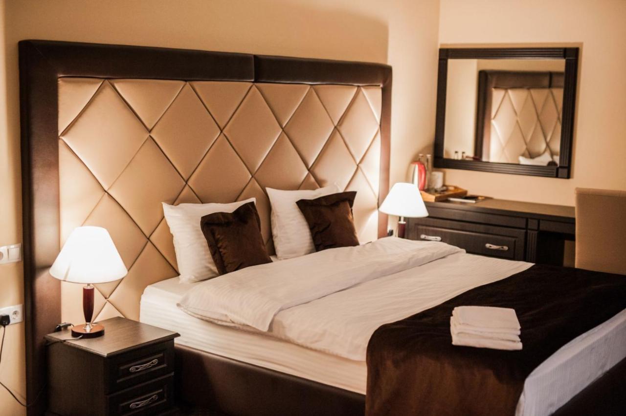 Bernardazzi Grand Hotel Chisinau Luaran gambar