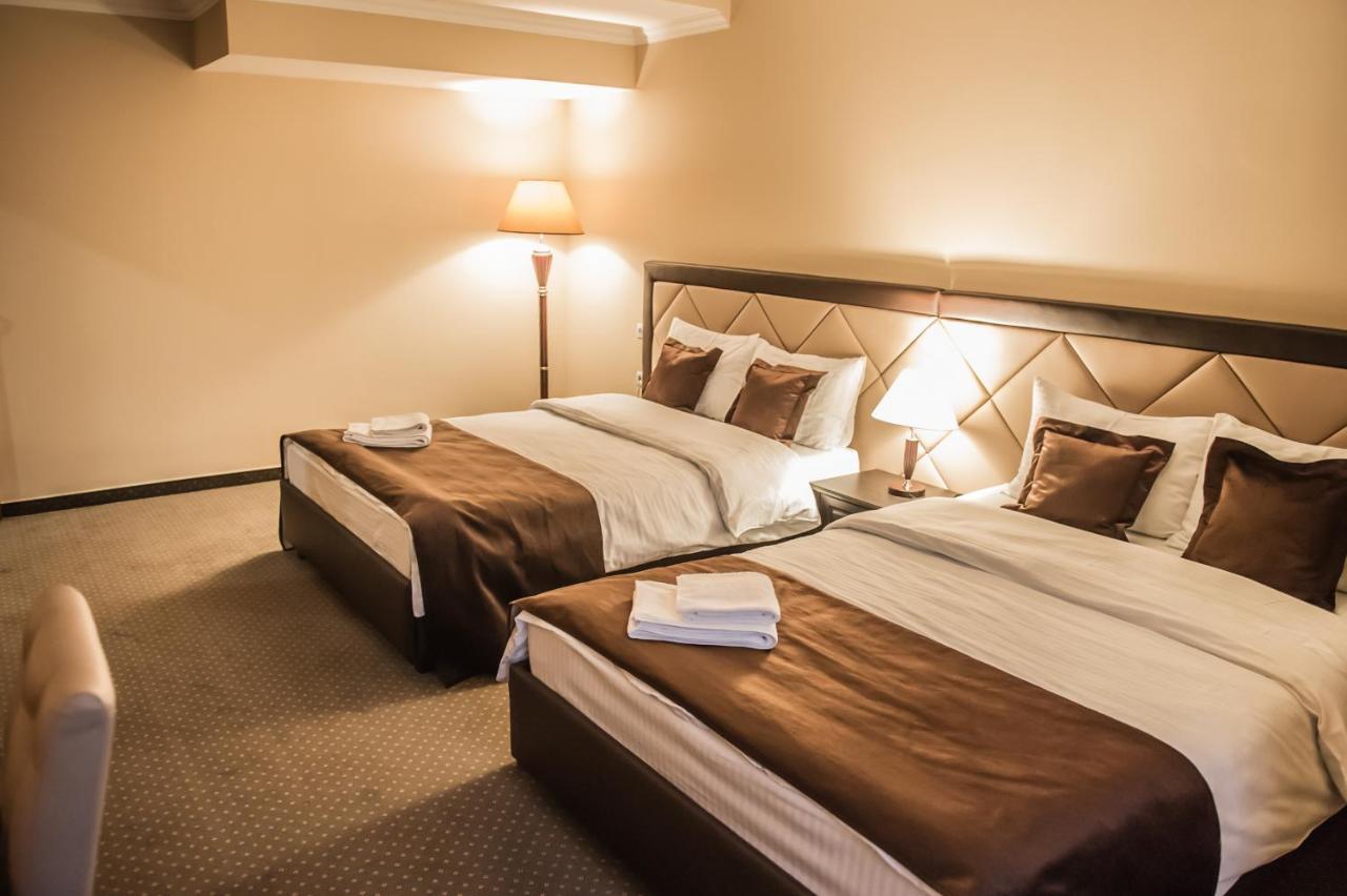 Bernardazzi Grand Hotel Chisinau Luaran gambar